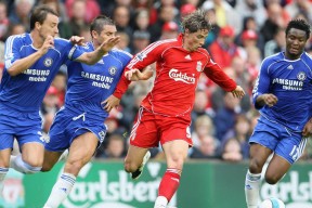 九游用户空间-特色足球元素融入城市公共空间，打造城市标志性景观，足球城的底蕴