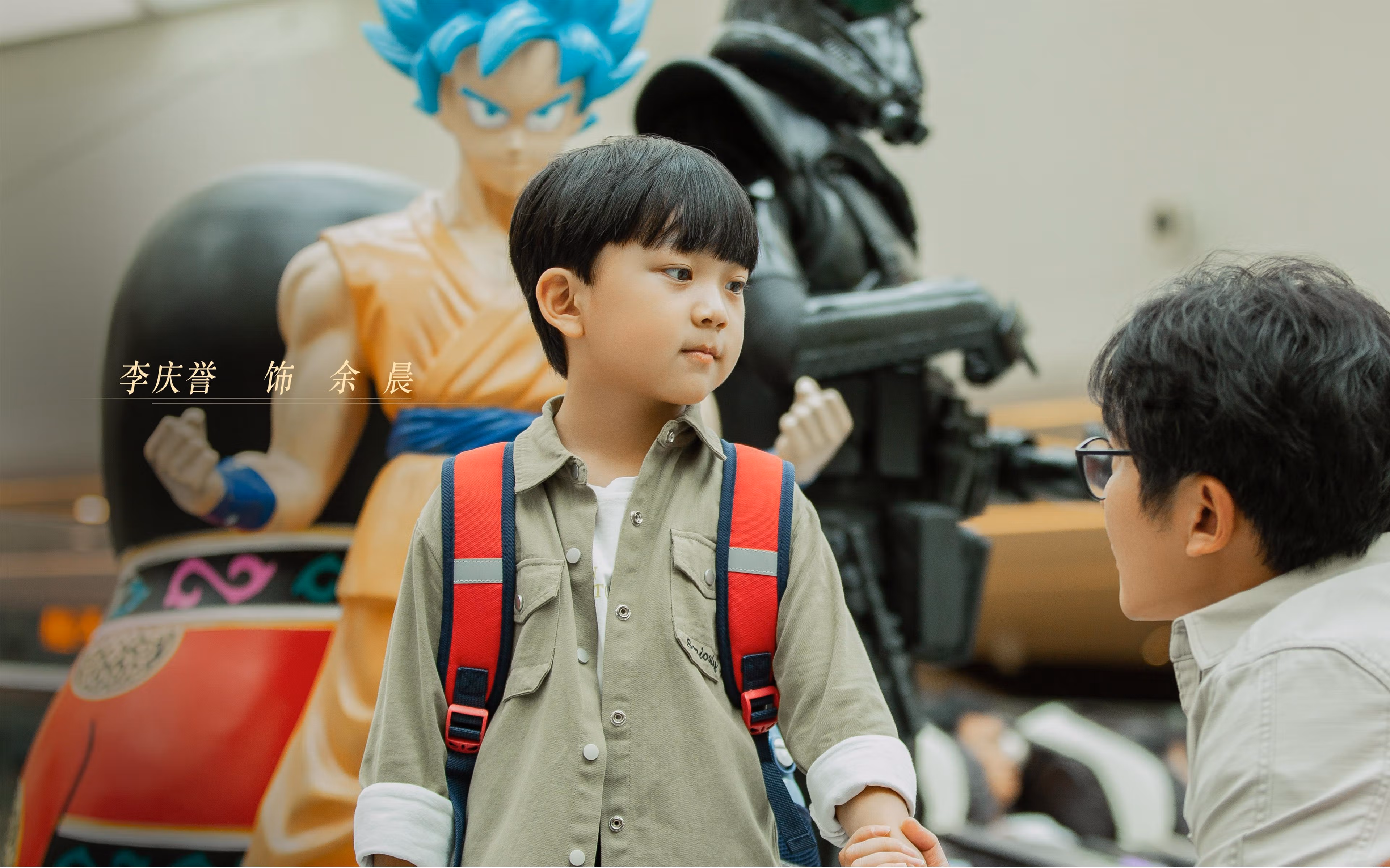 主教练在训练中重点布置角球战术提升定位球得分效率,足球角球球员站位